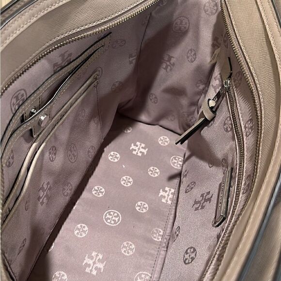 Authentic Tory Burch Bag✨ - Picture 9 of 14